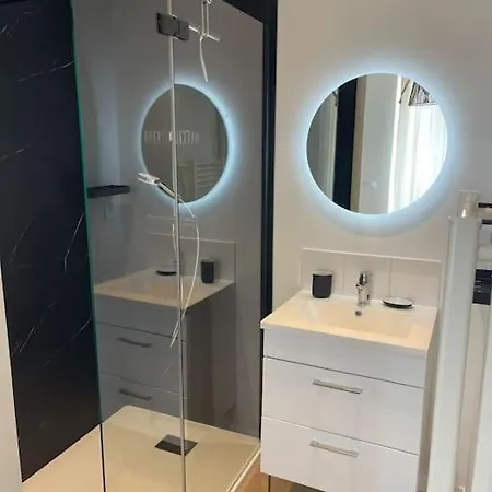 Apartment Guerande, De Charme Porte Saint-michel *